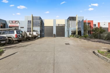 1 & 2/3 Sahra Grove Carrum Downs VIC 3201 - Image 2