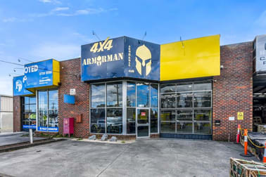 Click to view all images Unit 2/10 Princes Highway Doveton VIC 3177 - Image 1
