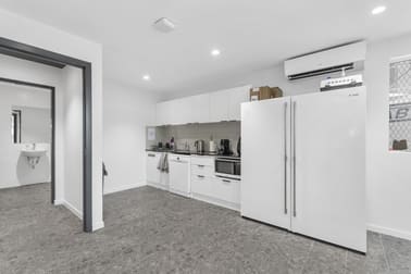 2/661 Ingham Road Mount St John QLD 4818 - Image 3