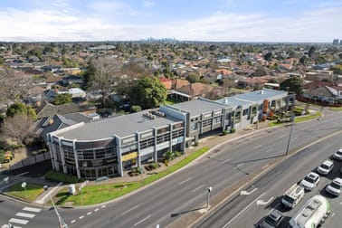 11/211 Warrigal Road Hughesdale VIC 3166 - Image 3