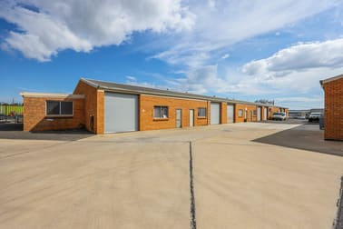 8 Hargrave Street Tamworth NSW 2340 - Image 3