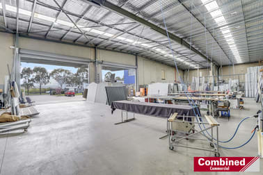 Click to view all images 1/24 Anderson Road Smeaton Grange NSW 2567 - Image 2