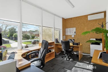 First Floor/59 St Hellier Street Heidelberg Heights VIC 3081 - Image 2