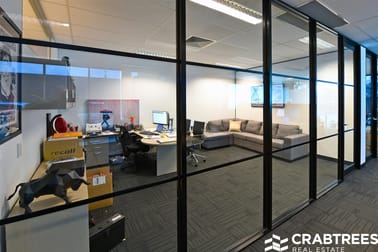 Click to view all images 3 & 4/1 Hardner Road Mount Waverley VIC 3149 - Image 3