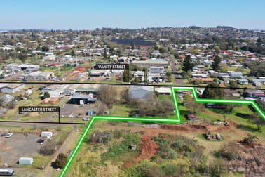 3 Mort Street Rockville QLD 4350 - Image 2