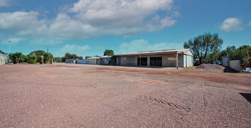 28 Racecourse Road Whyalla Norrie SA 5608 - Image 2