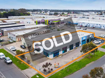 11 Riverside Avenue Werribee VIC 3030 - Image 1