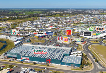 Click to view all images McDonald's Australin 61 Constellation Dr Australind WA 6233 - Image 3