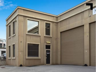 Unit 7/22-24 Redland Drive Mitcham VIC 3132 - Image 2