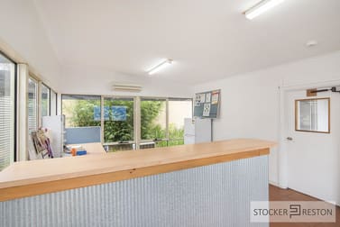 2/11 Auger Way Margaret River WA 6285 - Image 3