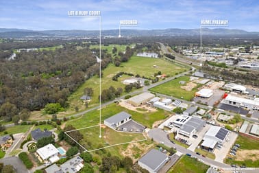 45 Ruby Court East Albury NSW 2640 - Image 2
