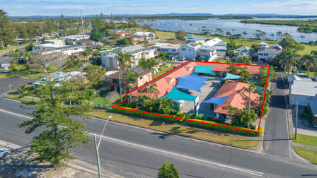 Yamba Twin Pines Mot Wooli Street Yamba NSW 2464 - Image 1