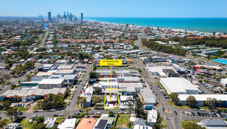 37 Paradise Avenue Miami QLD 4220 - Image 1