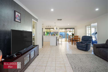 24 Connaught Gardens Canning Vale WA 6155 - Image 2