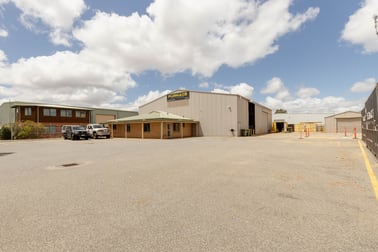 115 Broadway Bassendean WA 6054 - Image 1