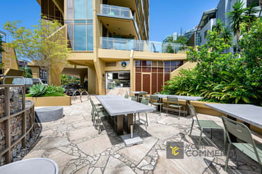 25 Shafston Avenue Kangaroo Point QLD 4169 - Image 2