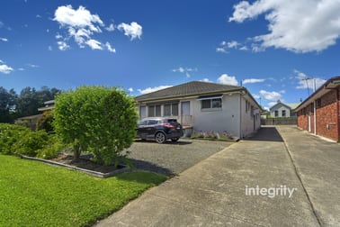 8 McGrath Avenue Nowra NSW 2541 - Image 1