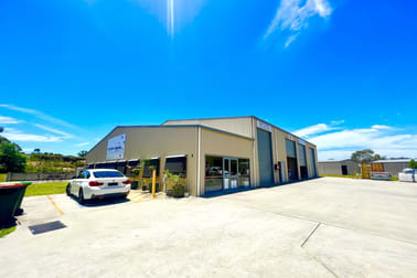 Click to view all images 8 Trade Circuit Wauchope NSW 2446 - Image 1