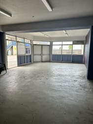 4/13 Beach Road Batemans Bay NSW 2536 - Image 2