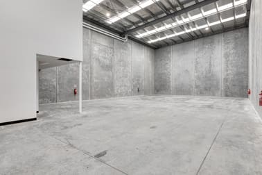 1/42 Robbins Circuit Williamstown VIC 3016 - Image 2