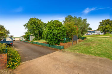 13 Sowden Street Drayton QLD 4350 - Image 3