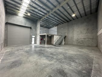 11/21 Doyle Avenue Unanderra NSW 2526 - Image 2