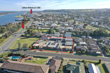 Click to view all images 5 Clarkes Road Lakes Entrance VIC 3909 - Image 1