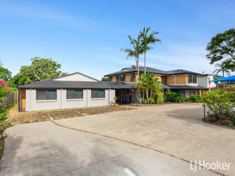 Click to view all images 336 Elizabeth Avenue Clontarf QLD 4019 - Image 2
