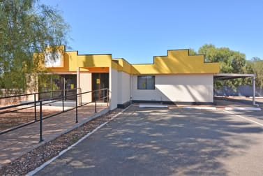 Click to view all images 85 Mcdouall Stuart Avenue Whyalla Stuart SA 5608 - Image 2