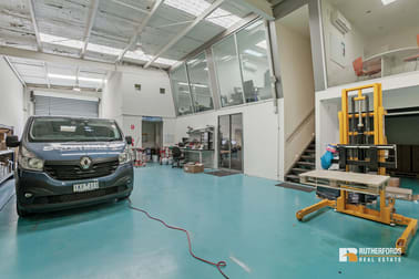 2/25 Beverage Drive Tullamarine VIC 3043 - Image 2