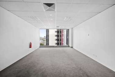 1016/401 Docklands Drive Docklands VIC 3008 - Image 3