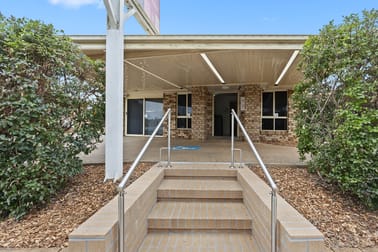 27 Mort Street Newtown QLD 4350 - Image 3