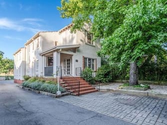 Entire building/17 Murray Crescent Griffith ACT 2603 - Image 2