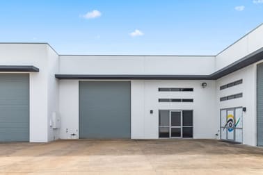 2/4 Victory East Street Urangan QLD 4655 - Image 3