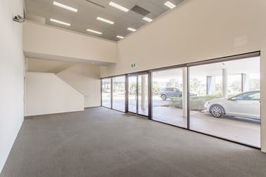 98 Discovery Drive Bibra Lake WA 6163 - Image 2