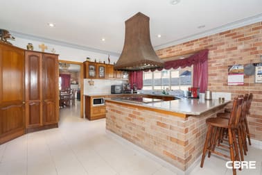 40 Fifteenth Avenue West Hoxton NSW 2171 - Image 3