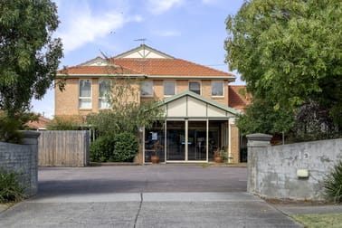 15 Coulstock Street Epping VIC 3076 - Image 2