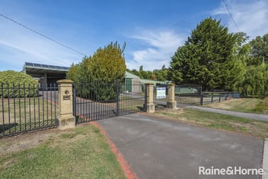 109 Beauchamp Street Kyneton VIC 3444 - Image 2