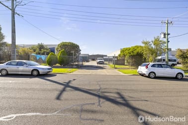 42 Aster Avenue Carrum Downs VIC 3201 - Image 3