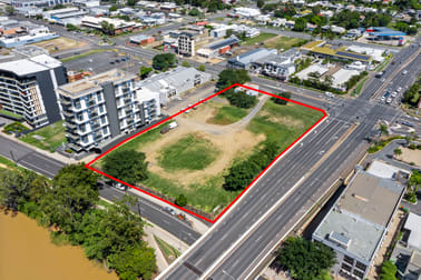 River Front Opportunity/42-48 Victoria Parade Rockhampton City QLD 4700 - Image 1