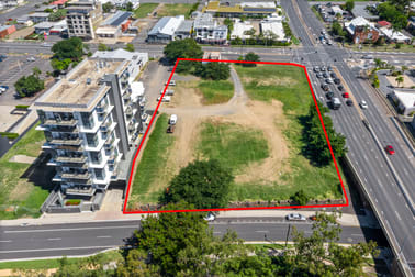 River Front Opportunity/42-48 Victoria Parade Rockhampton City QLD 4700 - Image 3
