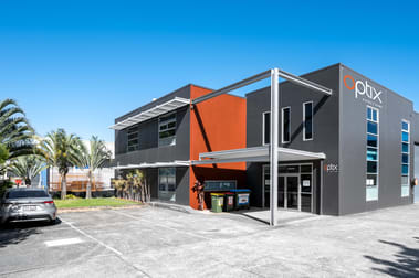 1/79 Dover Drive Burleigh Heads QLD 4220 - Image 1