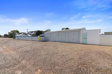 2-4 East Terrace Wallaroo SA 5556 - Image 1