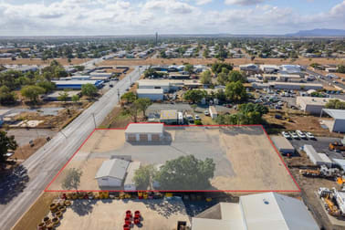 Industrial Asset/9 Littlefield St Blackwater QLD 4717 - Image 3