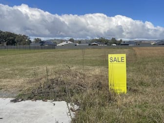 Lot 3-205/207 McKoy Street West Wodonga VIC 3690 - Image 1