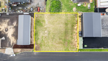 18-20 Fraser Court Mount Gambier SA 5290 - Image 1