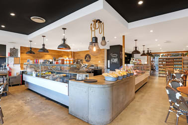 2/22 Market Street Wollongong NSW 2500 - Image 2