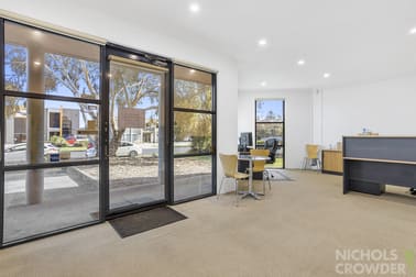 3/24 Carbine Way Mornington VIC 3931 - Image 2