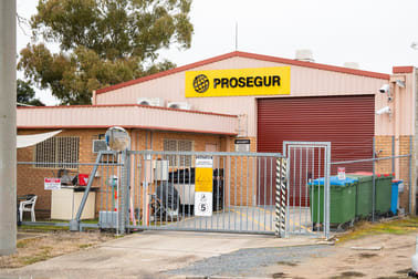 4 Trafalgar Street West Wodonga VIC 3690 - Image 1