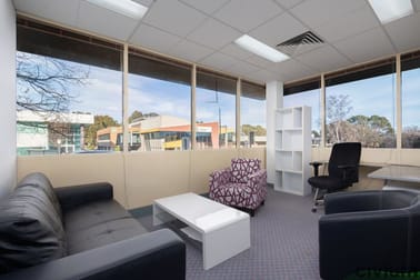 Ground  Unit 2/17 Napier Close Deakin ACT 2600 - Image 2